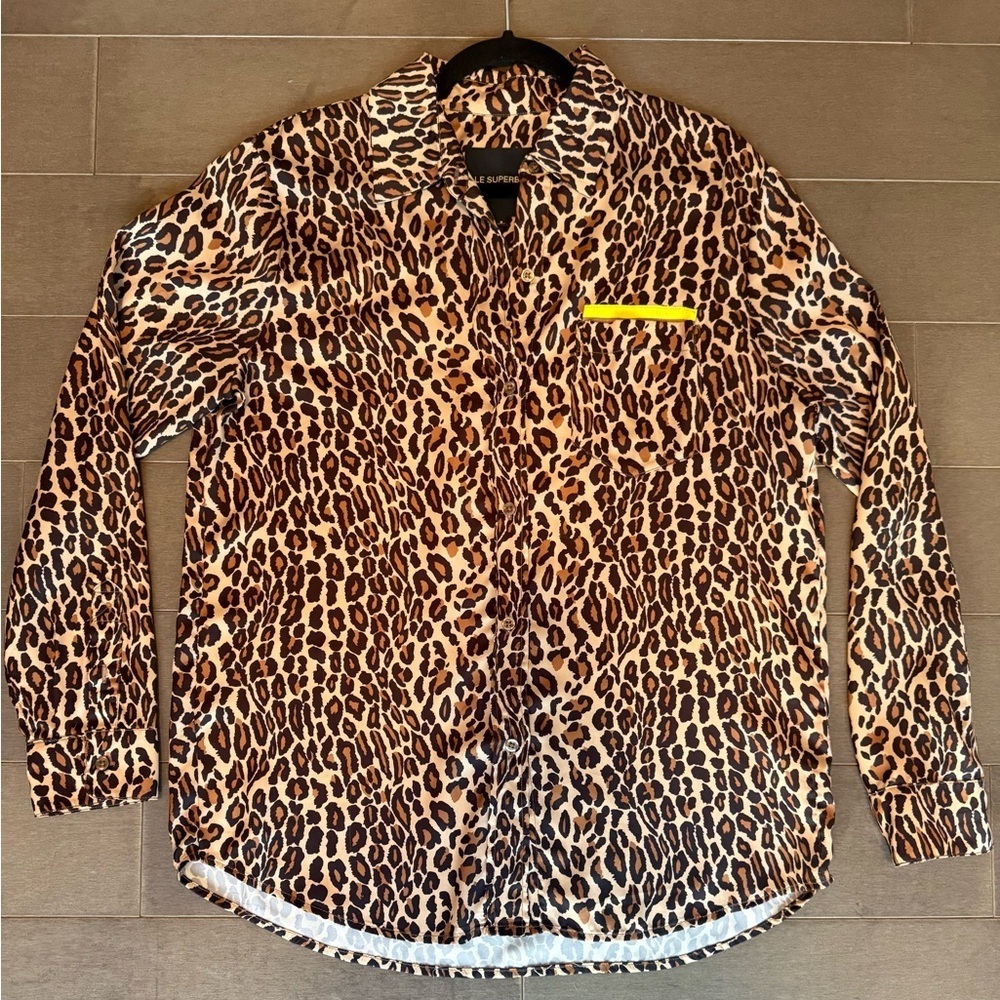 LE SUPERBE Leopard Print Boyfriend Collared Blouse